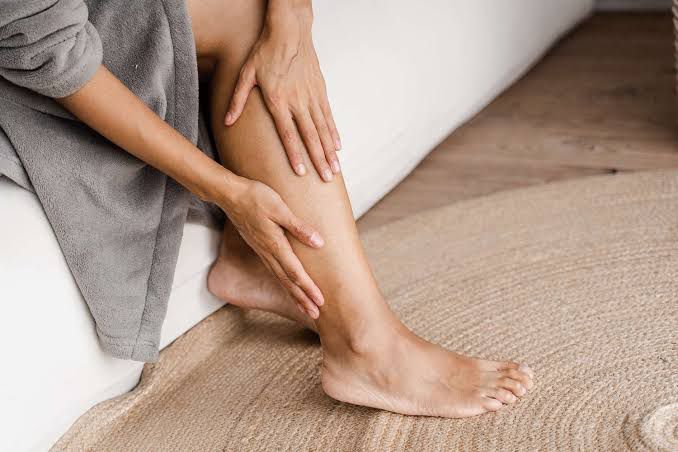 SHOOTING PAIN DOWN THE LEG? LET’S TALK ABOUT SCIATICA